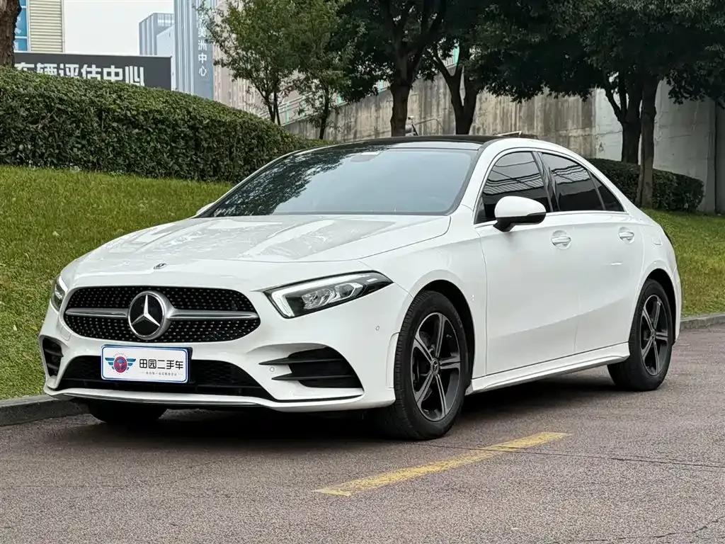 Mercedes-Benz A-Class — фото 1