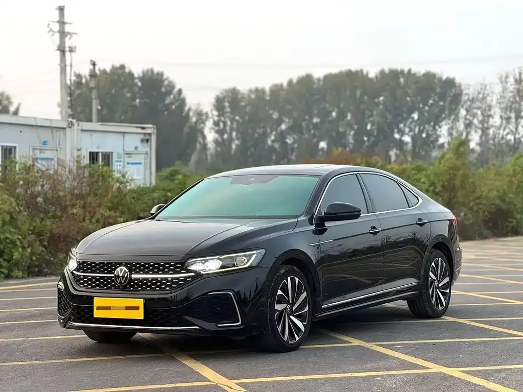 Volkswagen Passat 2022 из CN, фото 1