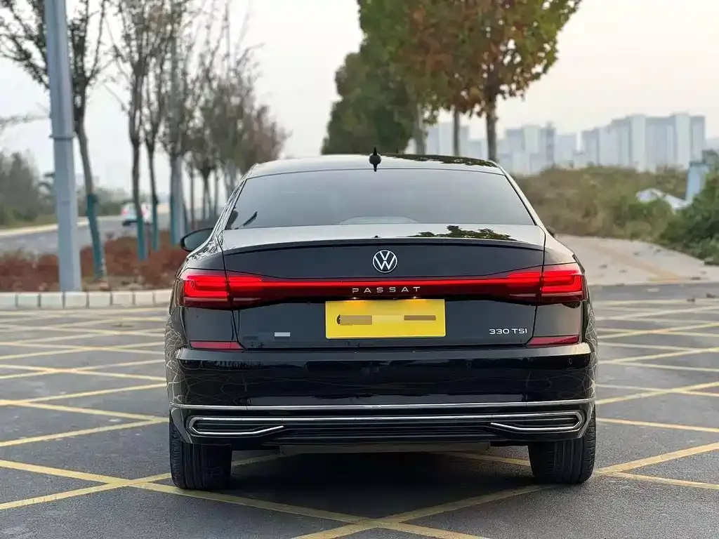 Volkswagen Passat 2022 из CN, фото 8