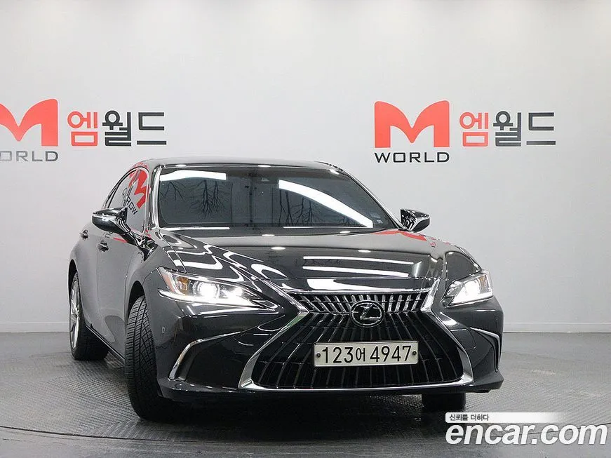 Lexus ES 2023 из KR, фото 2