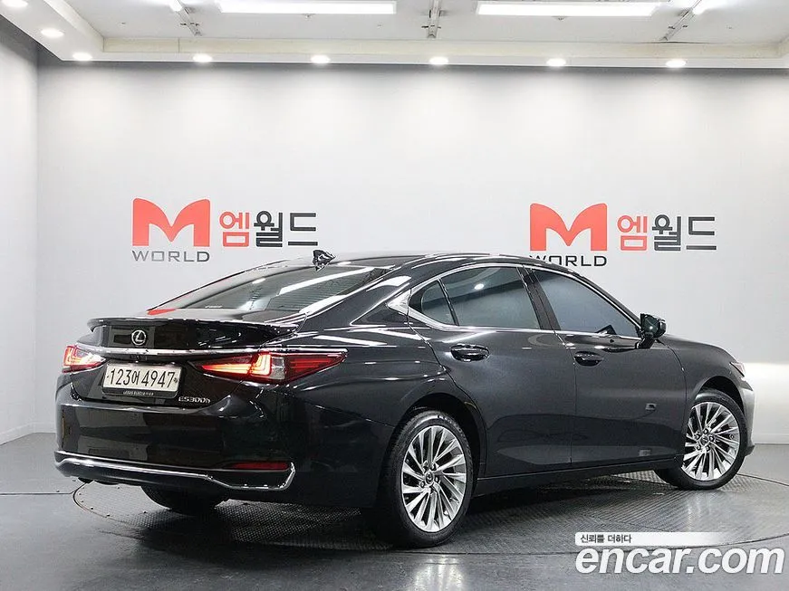 Lexus ES 2023 из KR, фото 4