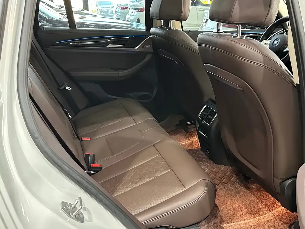 BMW iX3 2023 из CN, фото 9