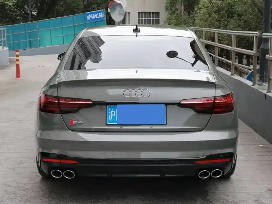 Audi S4 2024 из CN, фото 5