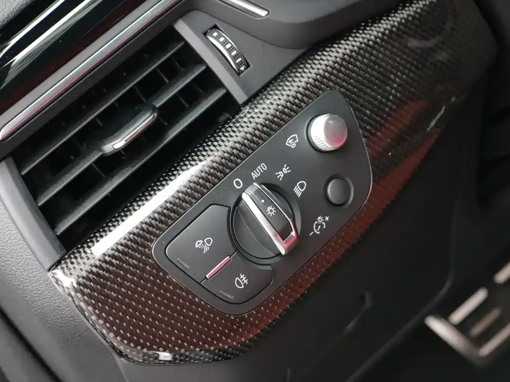 Audi S4 2024 из CN, фото 8