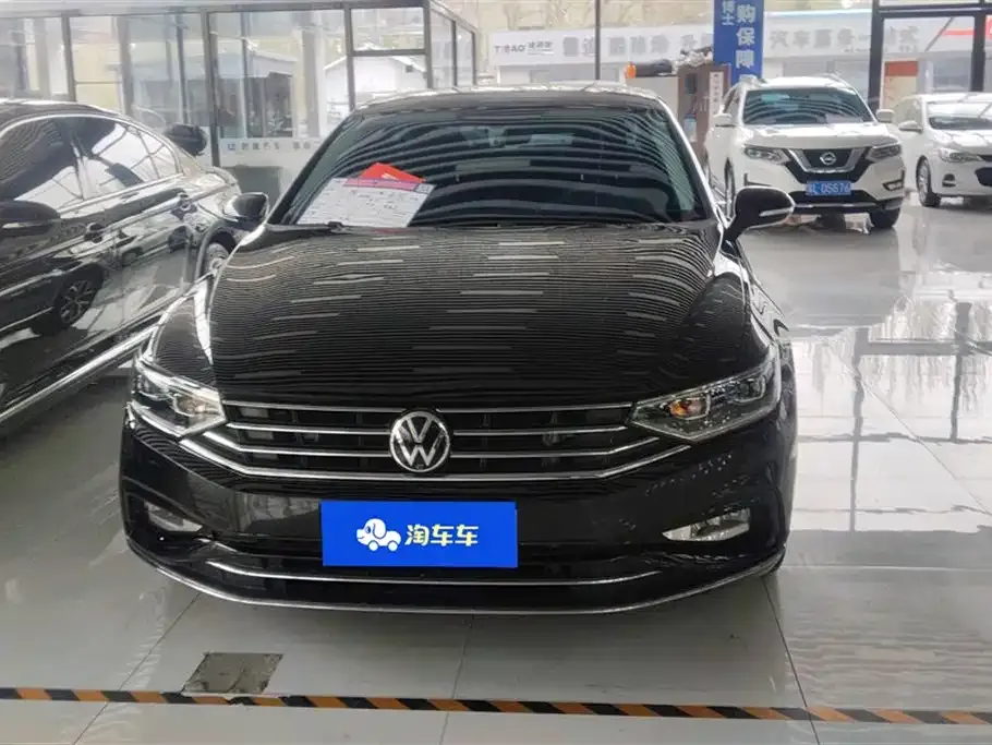 Volkswagen Magotan 2022 из CN, фото 2
