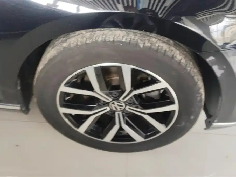 Volkswagen Magotan 2022 из CN, фото 6