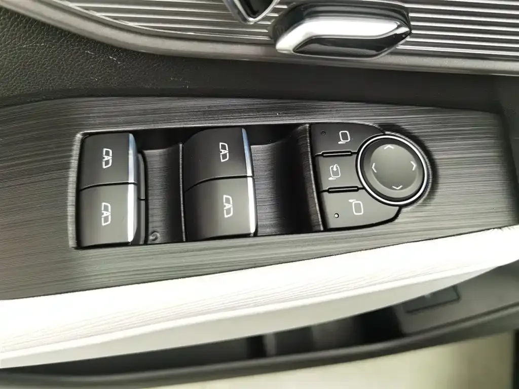 Buick LaCrosse 2024 из CN, фото 9