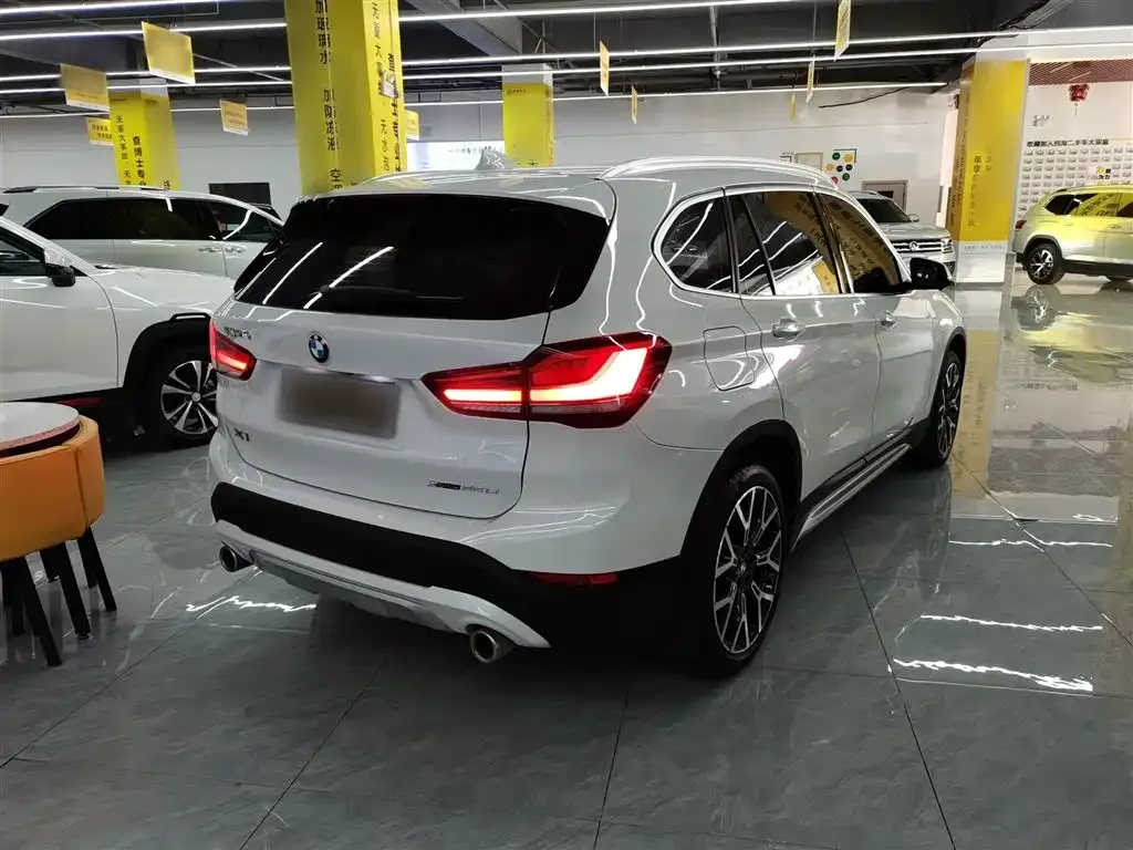 BMW X1 2021 из CN, фото 7