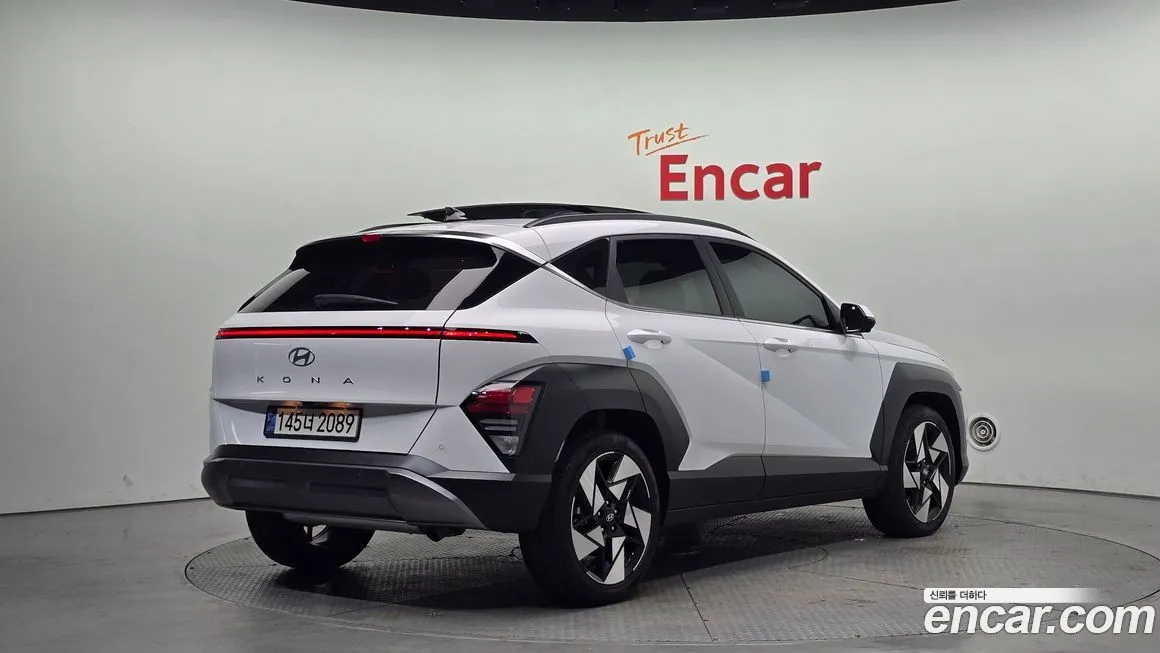 Hyundai Kona — фото 2