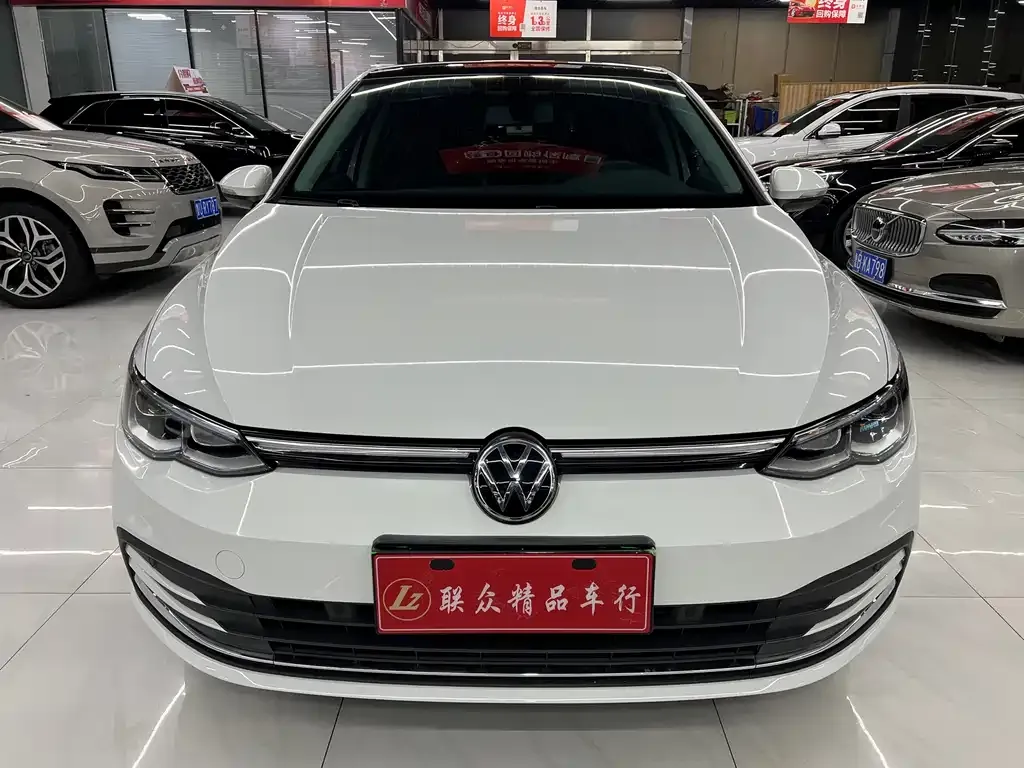 Volkswagen Golf 2022 из CN, фото 1