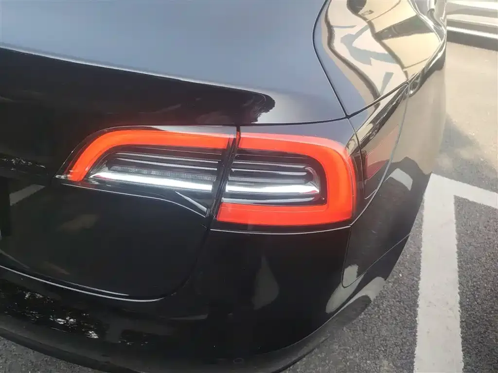 Tesla Model 3 2022 из CN, фото 8