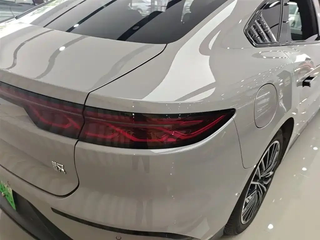 BYD Han 2024 из CN, фото 8