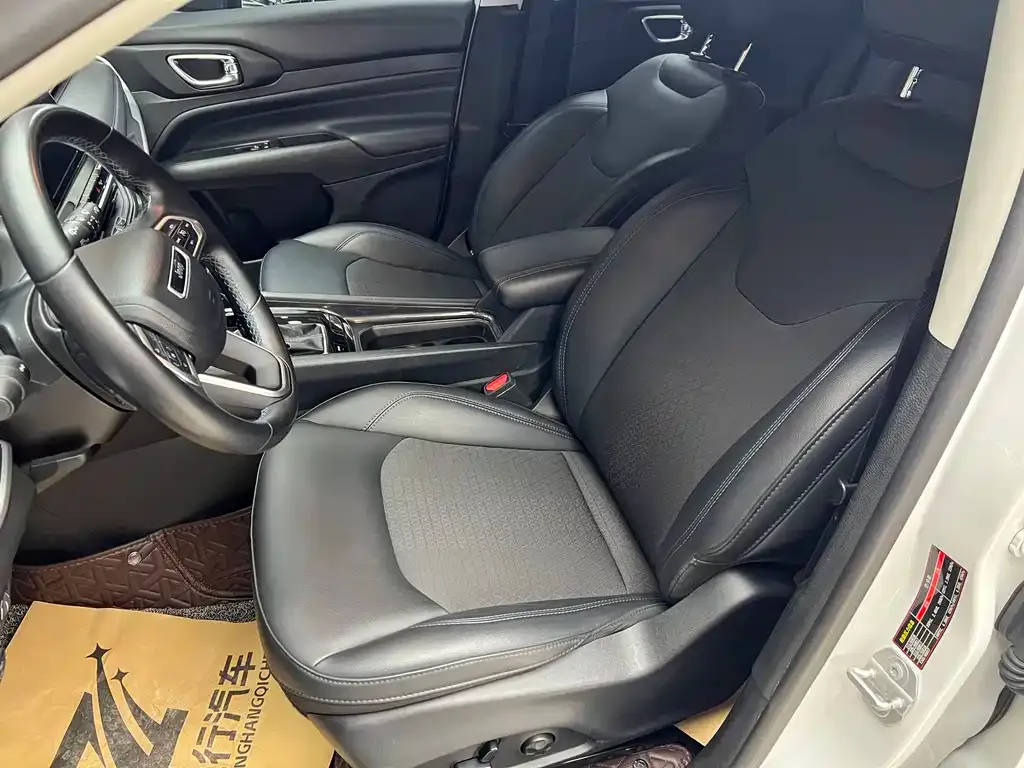 Jeep Compass 2021 из CN, фото 10