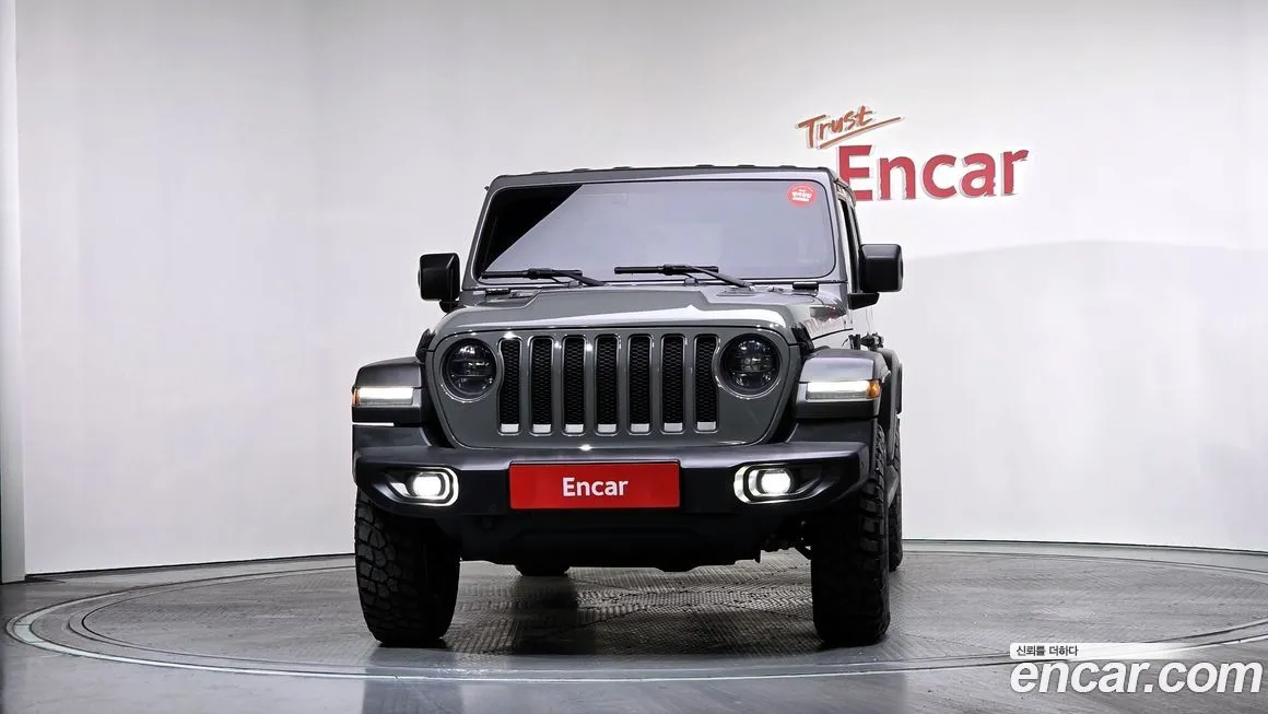 Jeep Wrangler 2023 из KR, фото 3