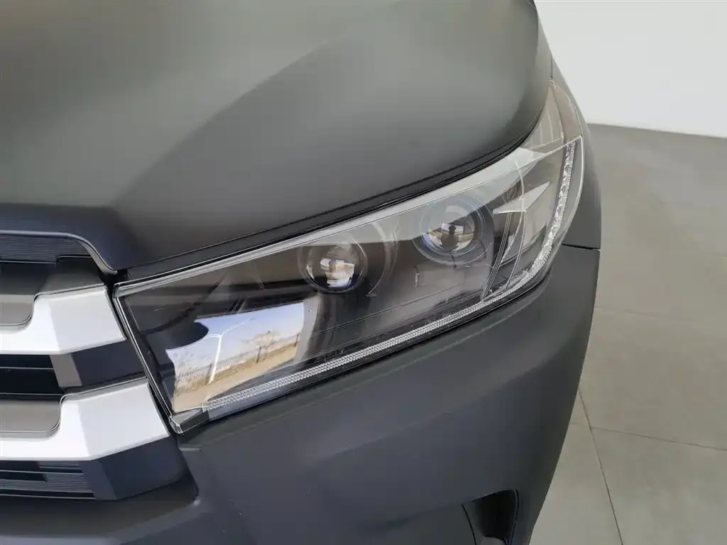 Toyota Highlander 2022 из CN, фото 7