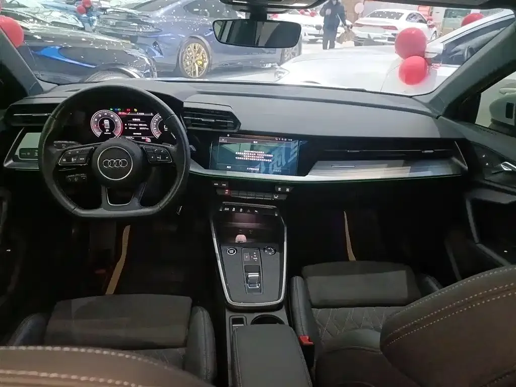 Audi A3 2024 из CN, фото 10