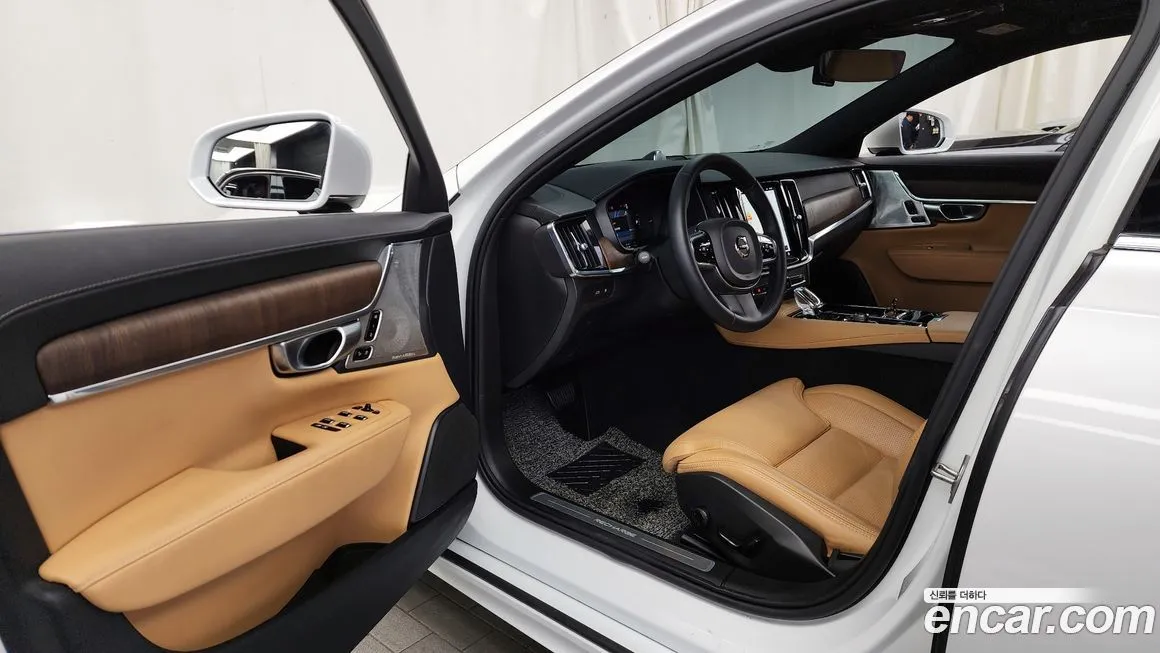 Volvo S90 2023 из KR, фото 10