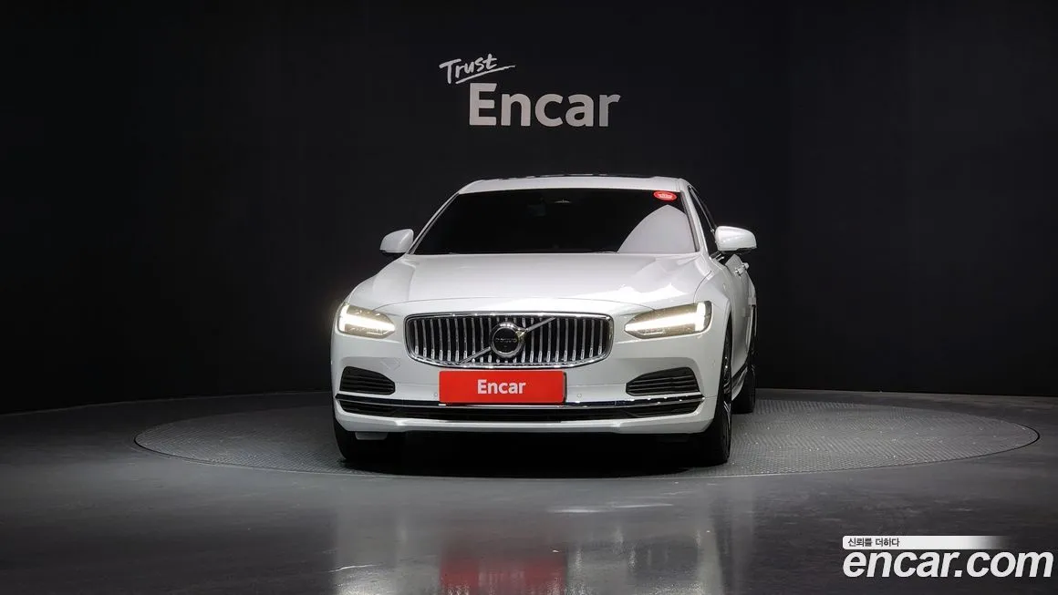 Volvo S90 2023 из KR, фото 3
