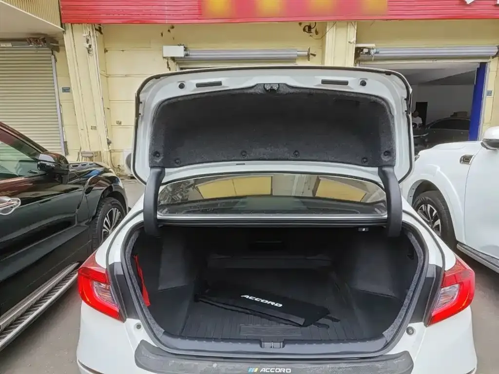 Honda Accord 2021 из CN, фото 9