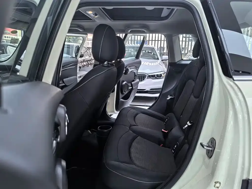 MINI Cooper (3-door) 2021 из CN, фото 10