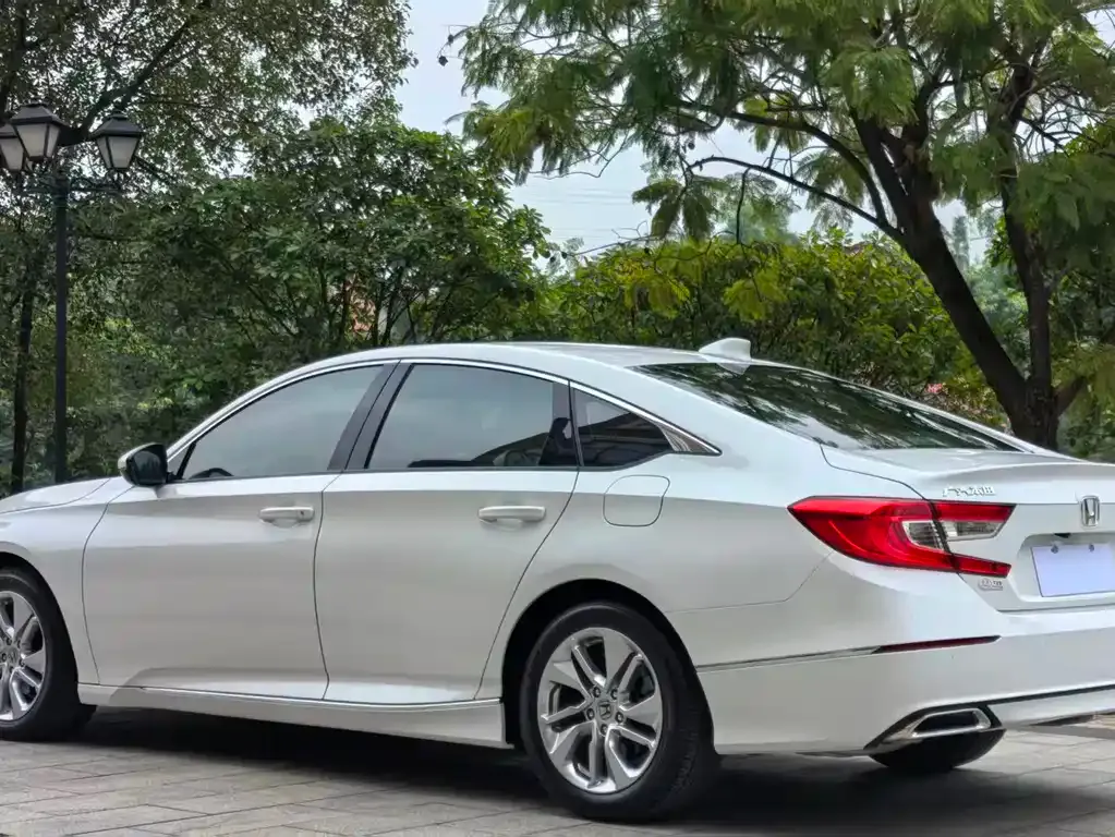 Honda Accord 2021 из CN, фото 3