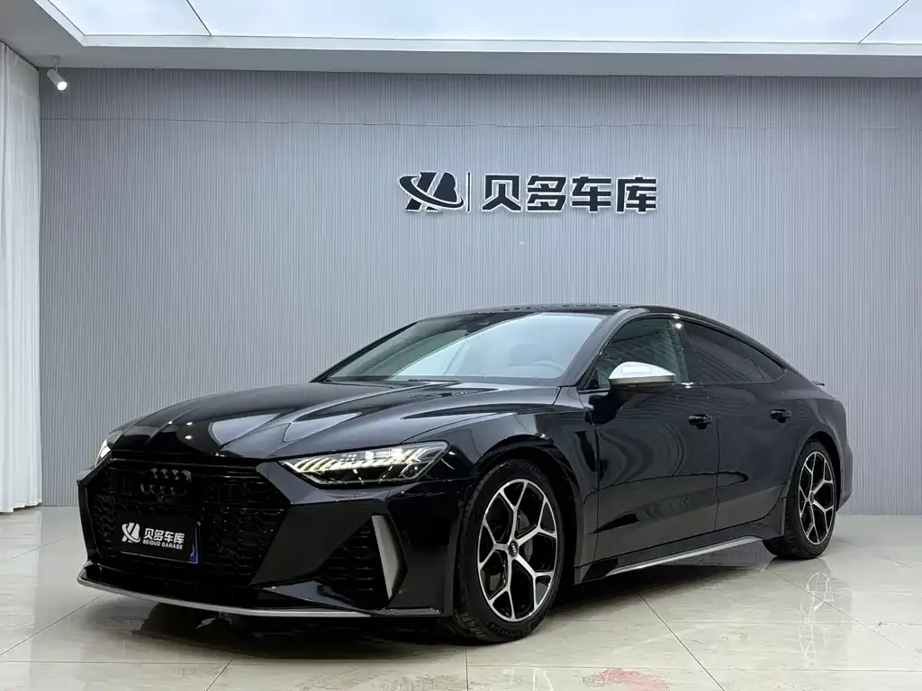 Audi A7 2021 из CN, фото 1