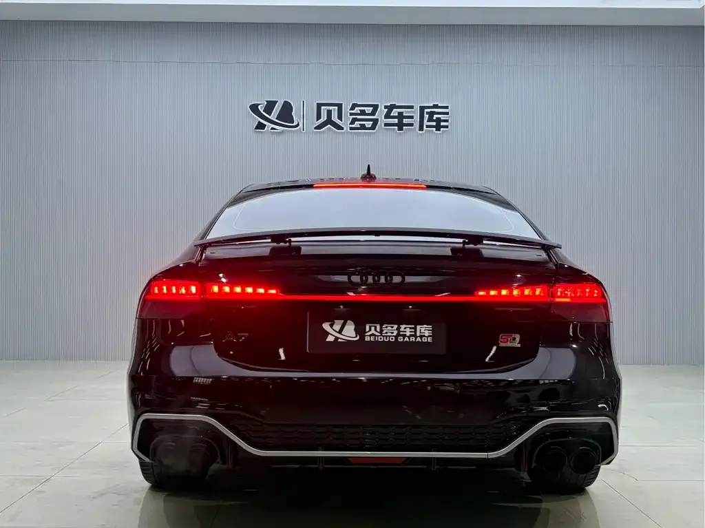 Audi A7 2021 из CN, фото 4