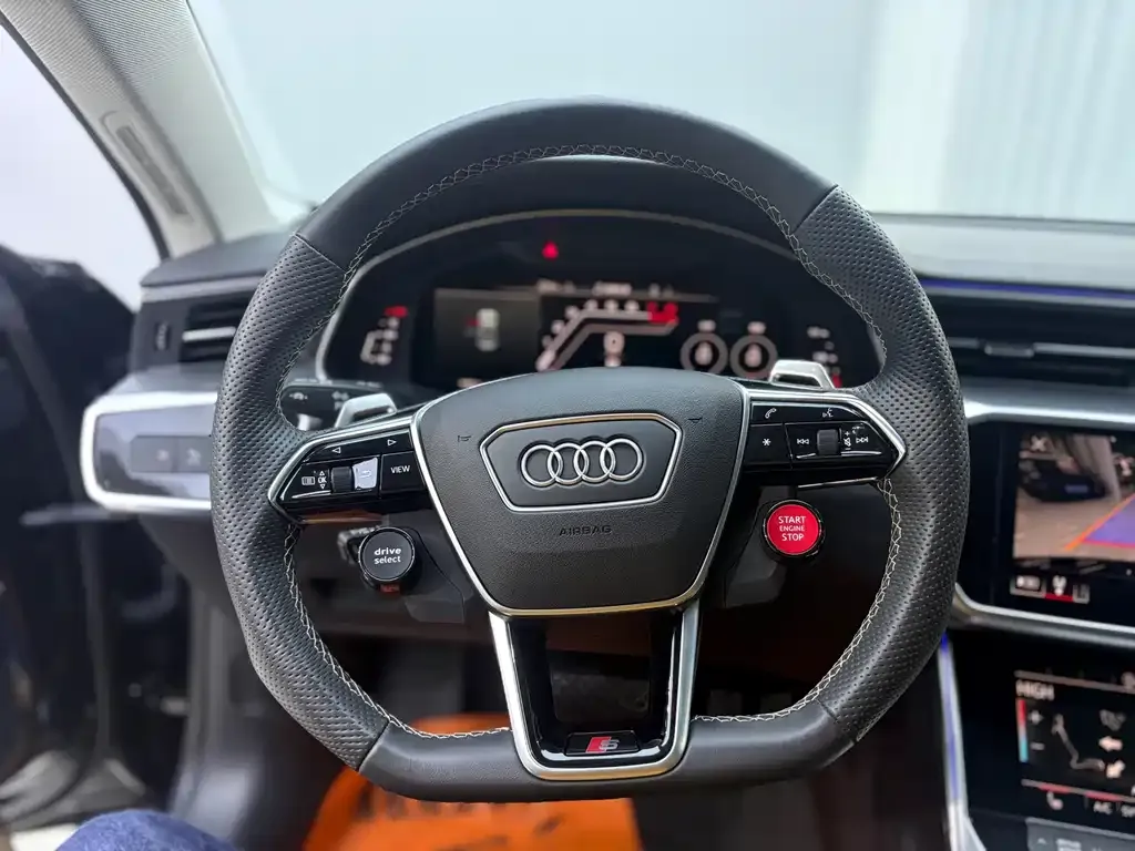 Audi A7 2021 из CN, фото 6
