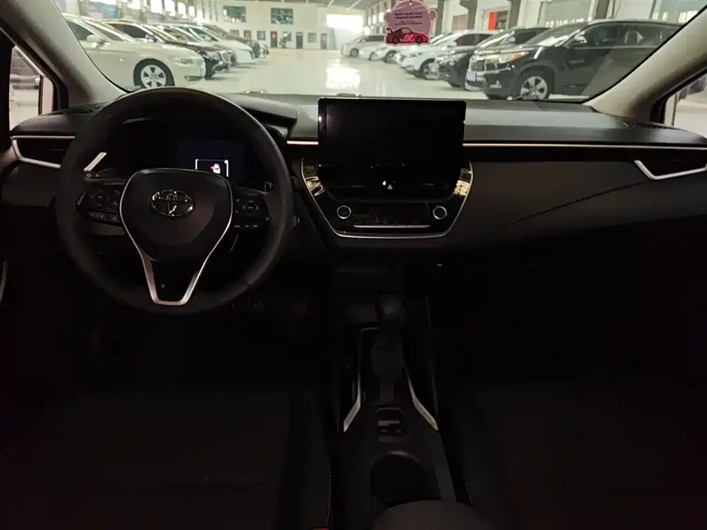 Toyota Corolla 2024 из CN, фото 10