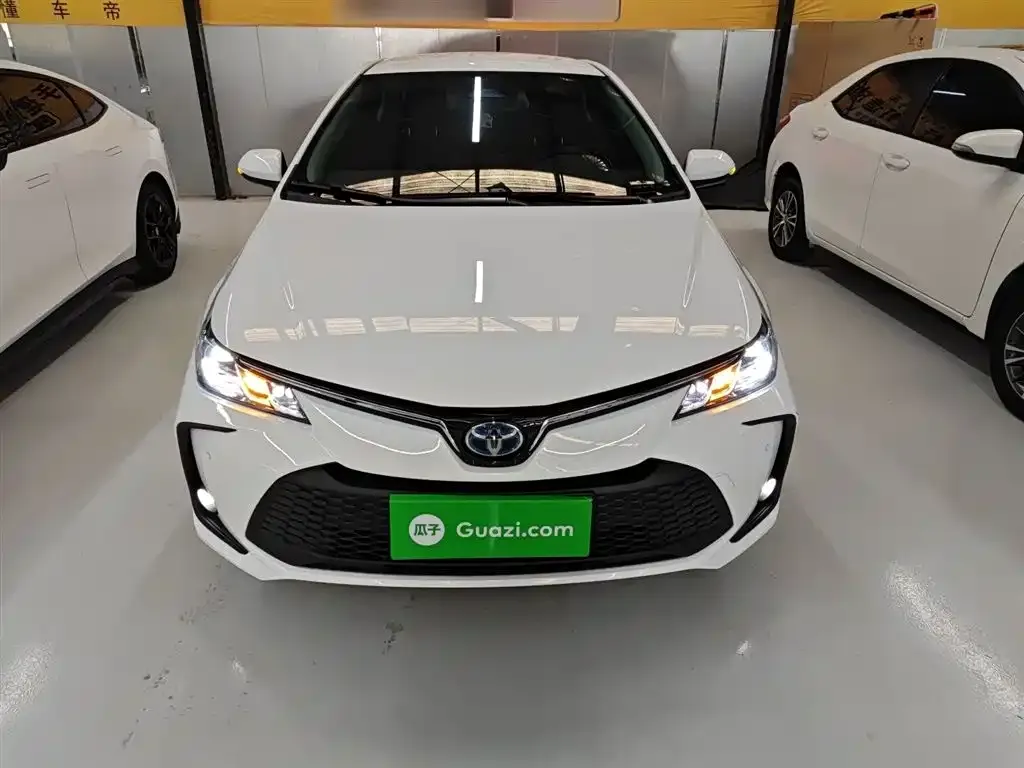 Toyota Corolla 2024 из CN, фото 3