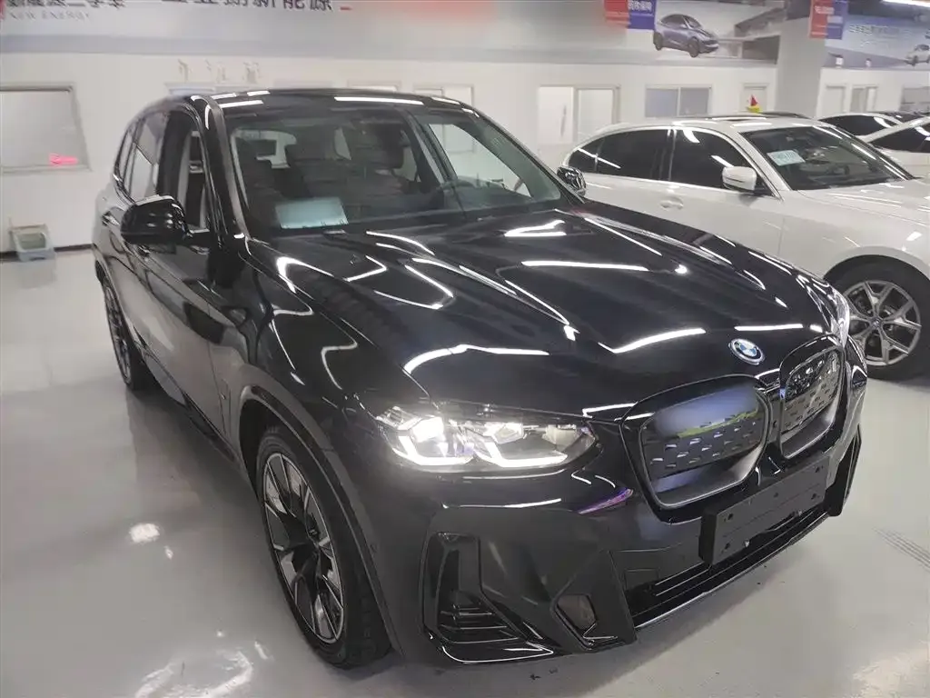 BMW iX3 2023 из CN, фото 4