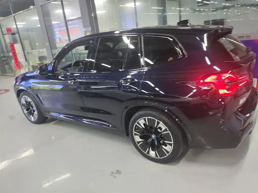 BMW iX3 2023 из CN, фото 5