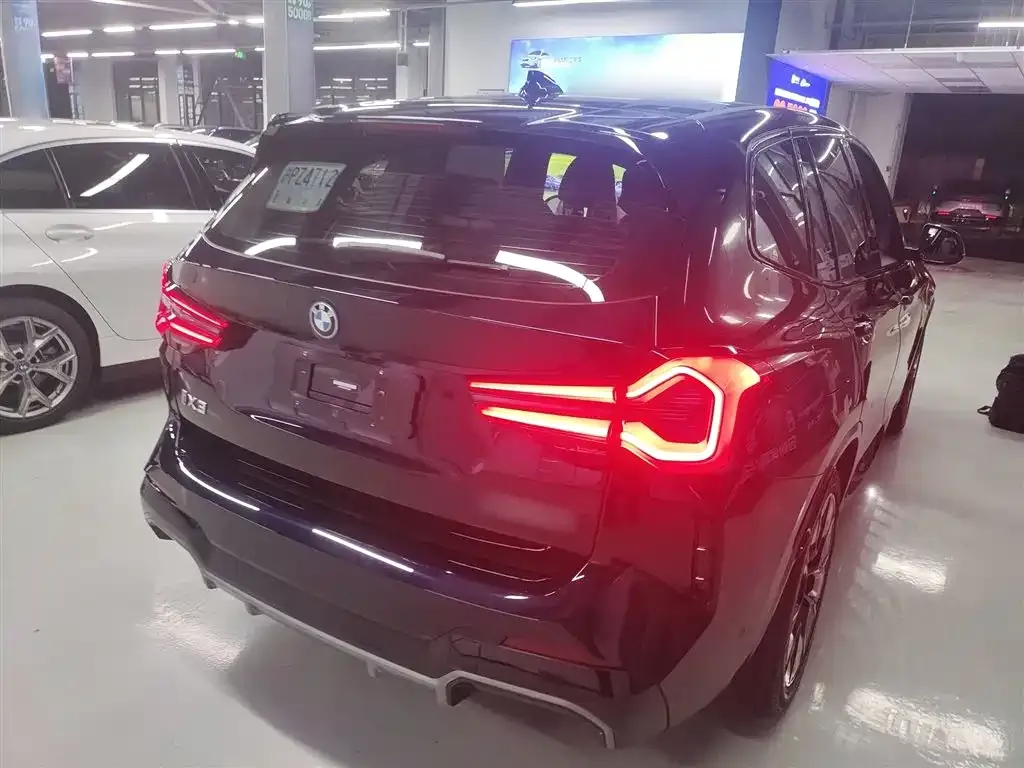 BMW iX3 2023 из CN, фото 7