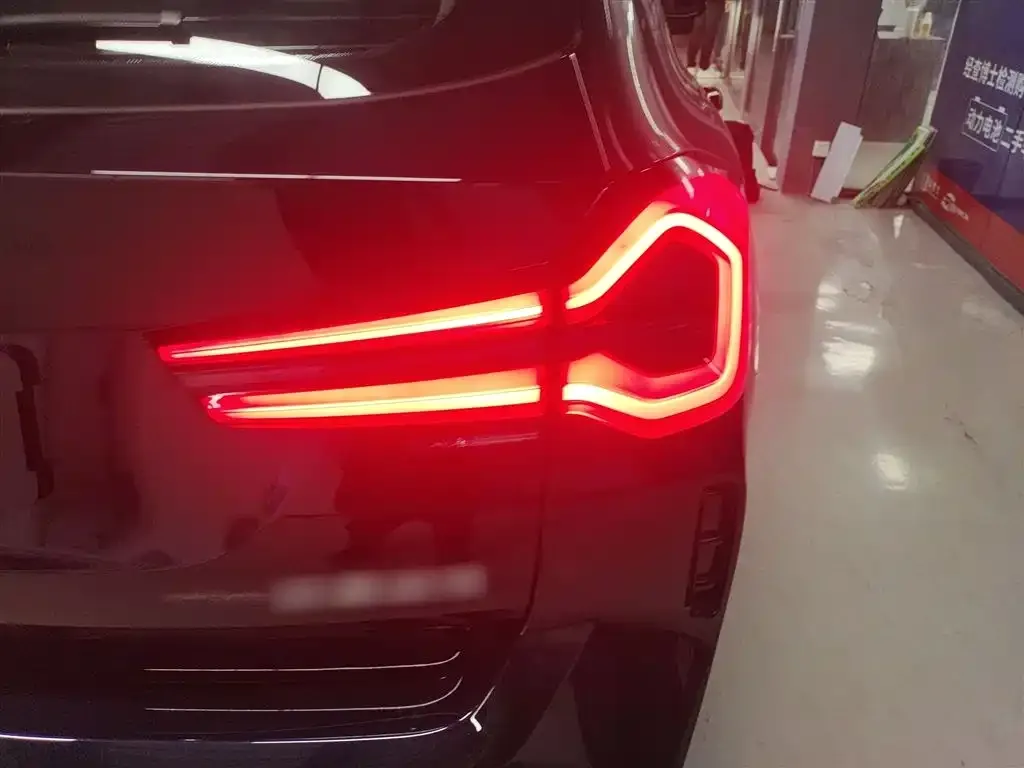 BMW iX3 2023 из CN, фото 8