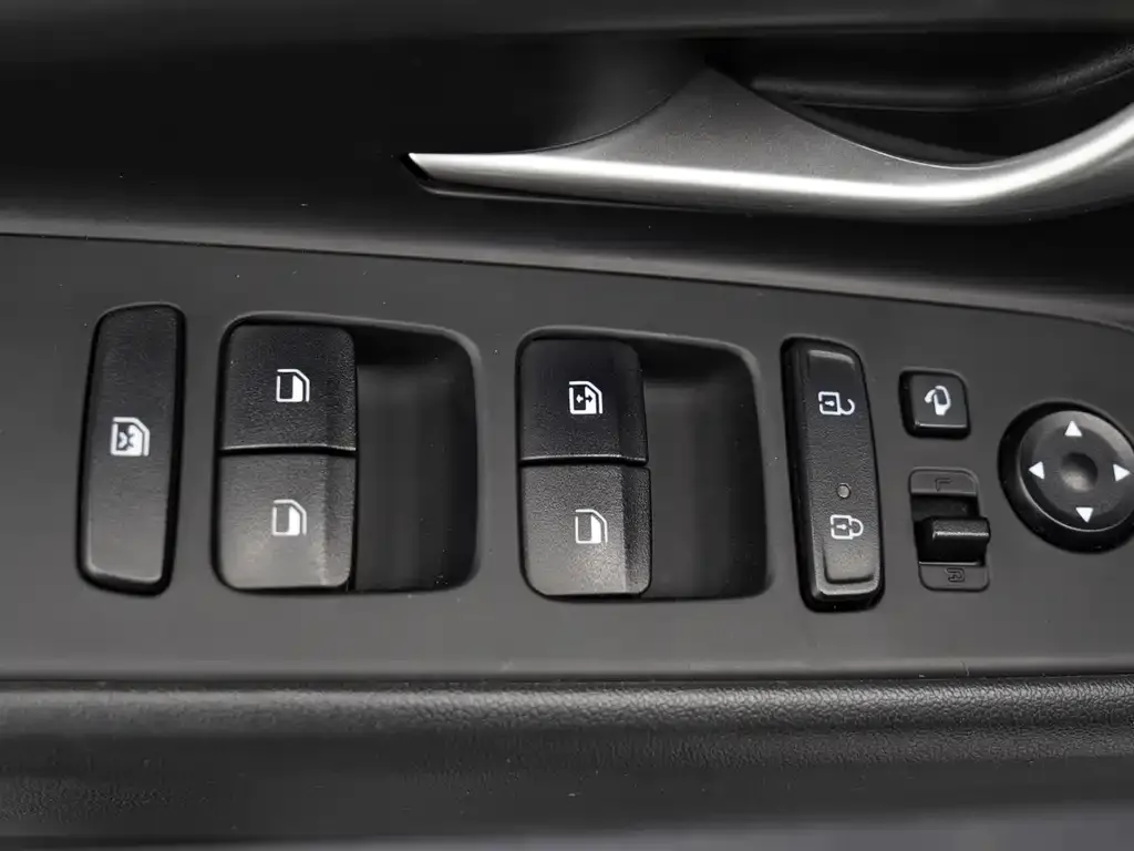 Hyundai Elantra 2022 из CN, фото 10