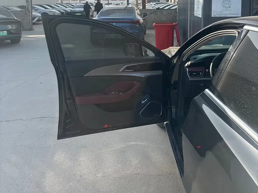 Hongqi H5 2023 из CN, фото 8