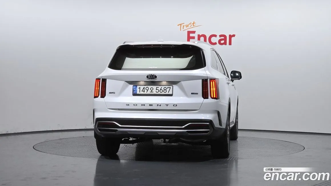 Kia Sorento — фото 4