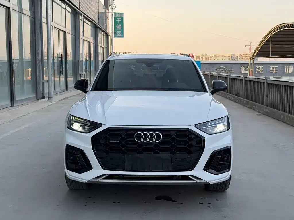 Audi Q5L 2025 из CN, фото 2