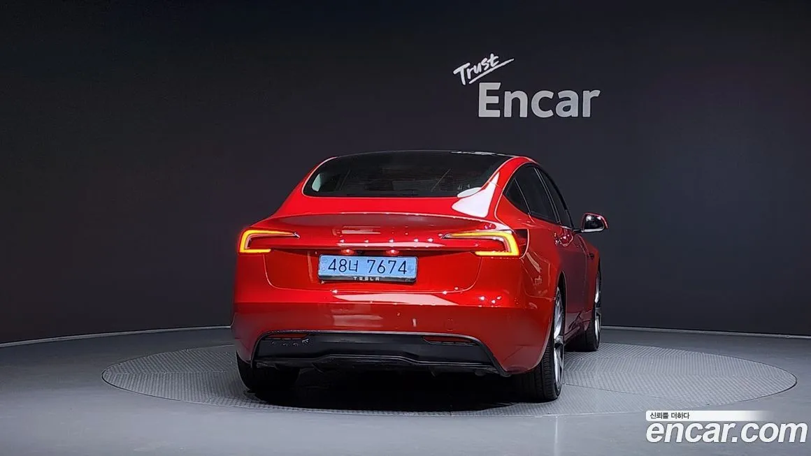 Tesla Model 3 2024 из KR, фото 4