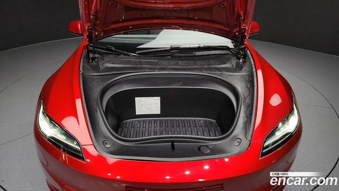 Tesla Model 3 2024 из KR, фото 6