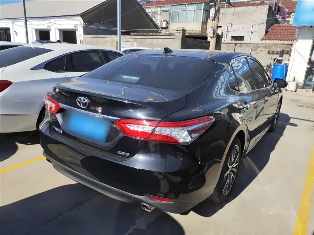 Toyota Camry 2023 из CN, фото 7