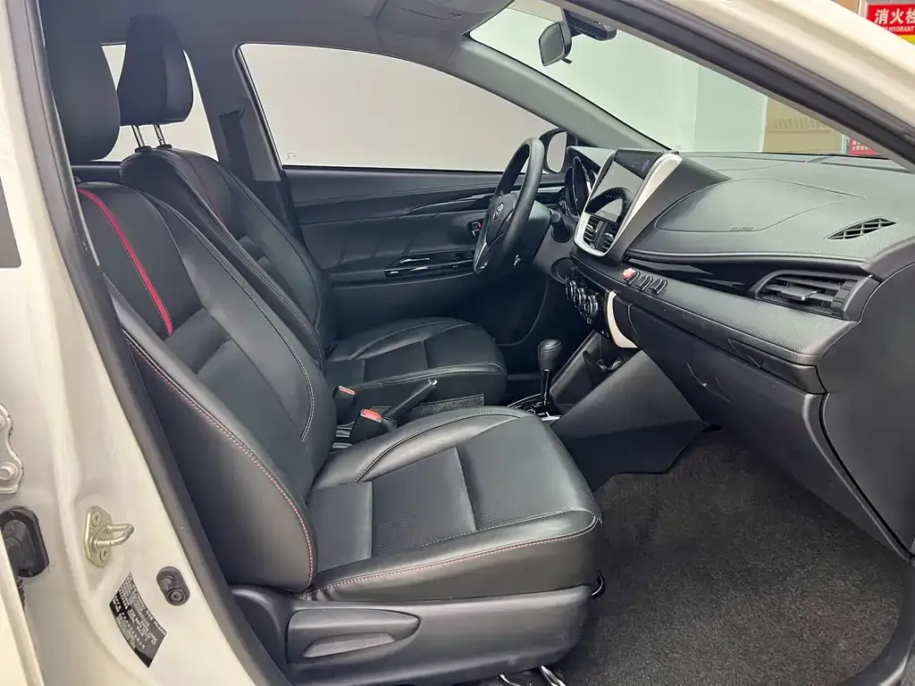 Toyota Yaris L 2022 из CN, фото 8