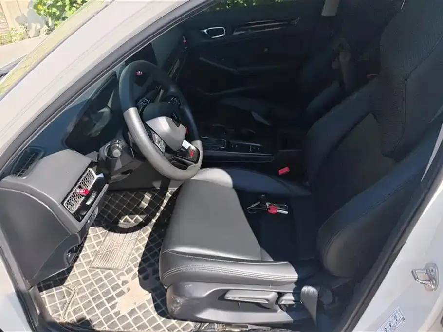 Honda Civic 2022 из CN, фото 9