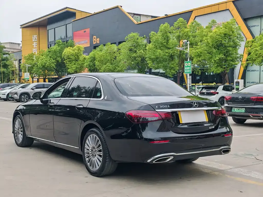 Mercedes-Benz E-Class 2022 из CN, фото 10