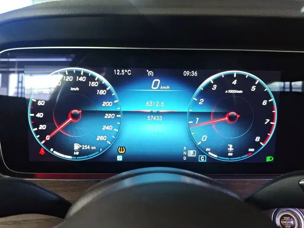 Mercedes-Benz E-Class 2022 из CN, фото 6