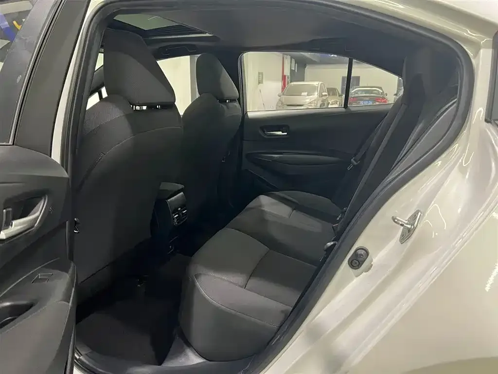 Toyota Levin 2021 из CN, фото 10