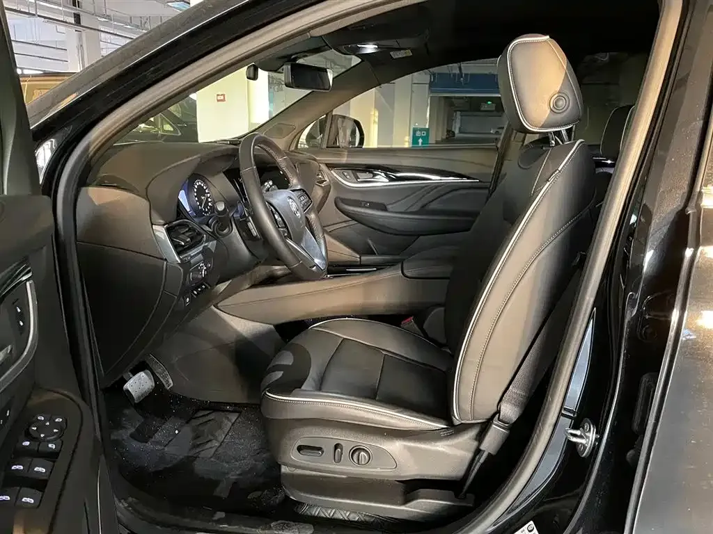 Buick Enclave 2024 из CN, фото 10