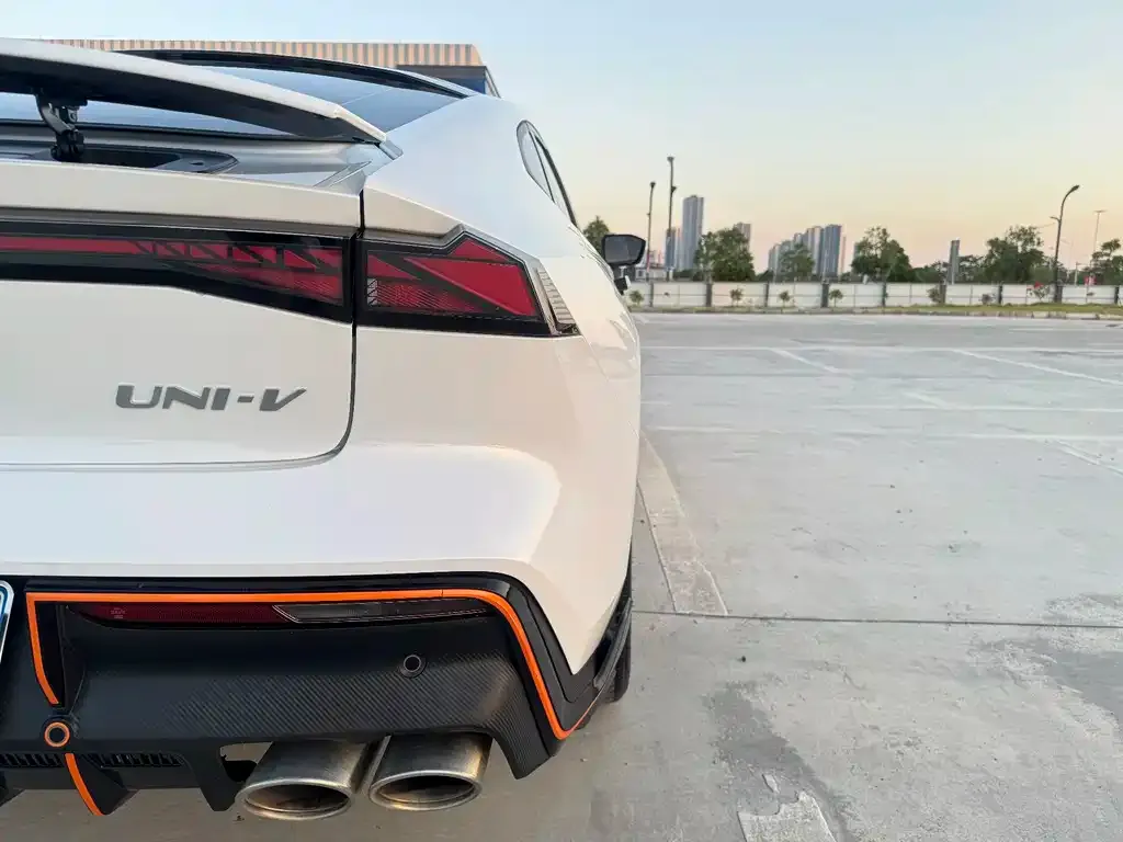 Changan UNI-V 2023 из CN, фото 9