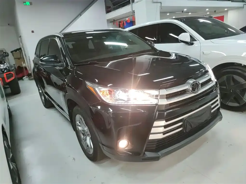 Toyota Highlander 2022 из CN, фото 4