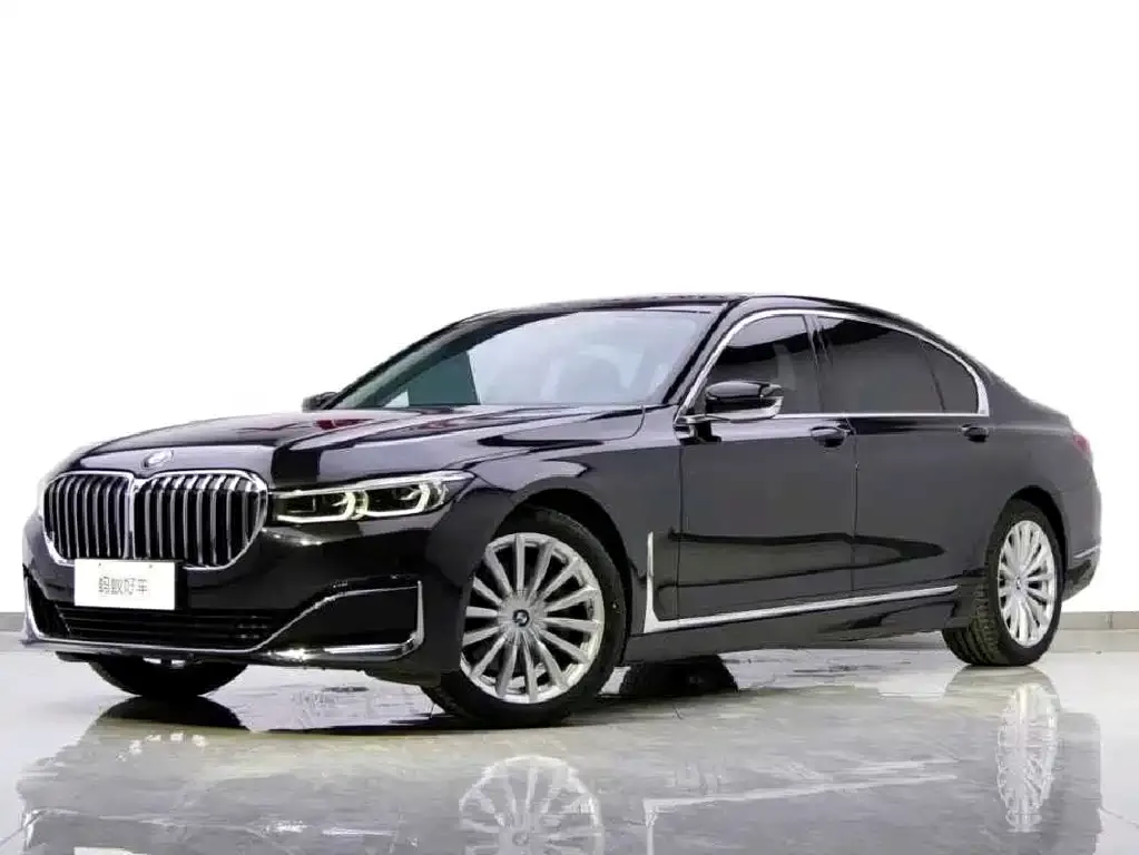 BMW 7 Series 2022 из CN, фото 1